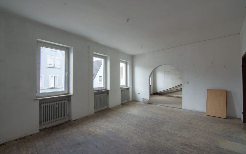 Mehrfamilienhaus in attraktiver Lage mit vielseitiger Gestaltungsmöglichkeit