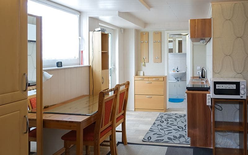 Idyllisch und zentrumsnah gelegene Eigentumswohnung mit Einliegerwohnung, Süd-Terrasse und Garten
