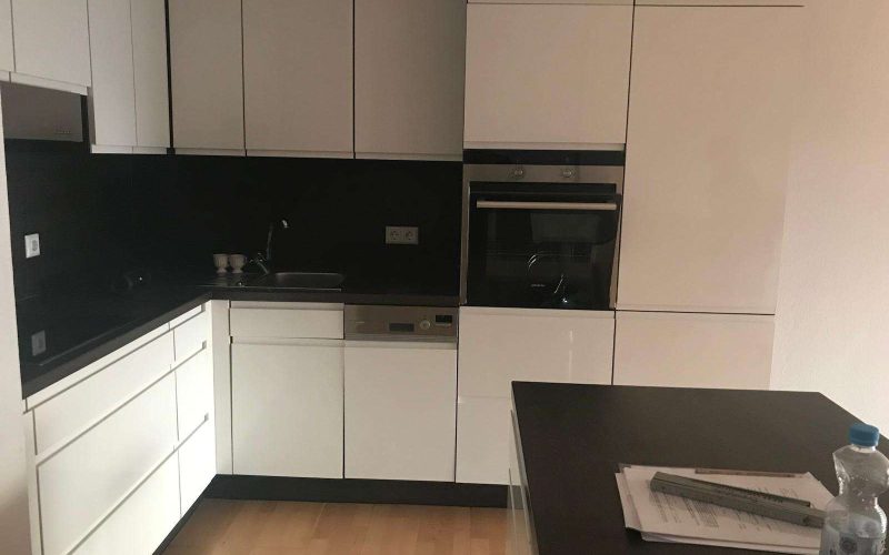 Außergewöhnliche 4-Zimmer-Maisonettewohnung mit 3 Balkonen und tollem Ausblick-3