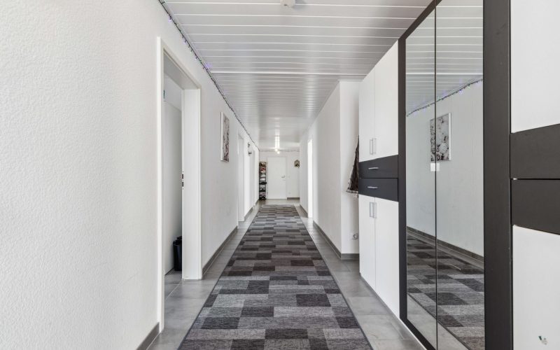Charmante Dachgeschosswohnung in Graben-Neudorf-21