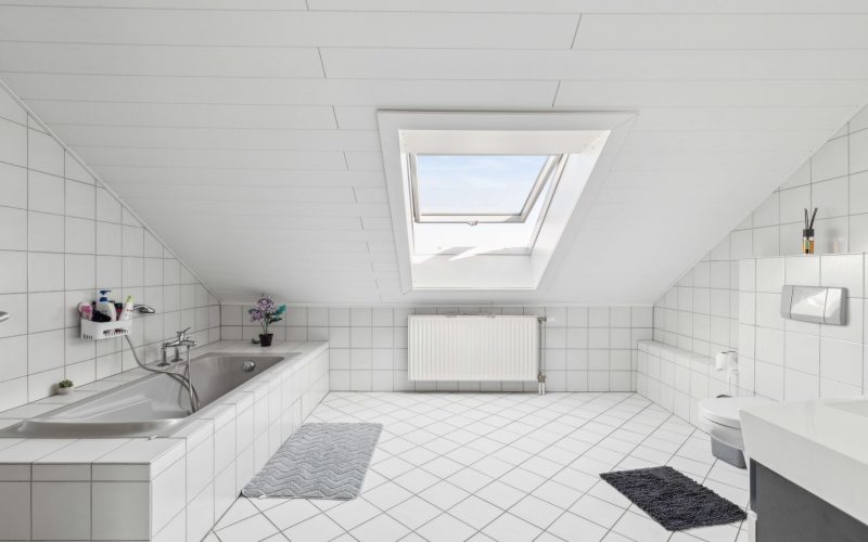 Charmante Dachgeschosswohnung in Graben-Neudorf-23