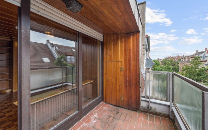 Charmante Dachgeschosswohnung mit viel Potenzial in beliebter Lage von Karlsruhe-12