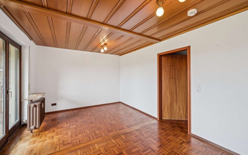 Charmante Dachgeschosswohnung mit viel Potenzial in beliebter Lage von Karlsruhe-17