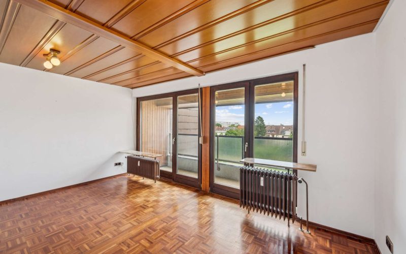 Charmante Dachgeschosswohnung mit viel Potenzial in beliebter Lage von Karlsruhe-9
