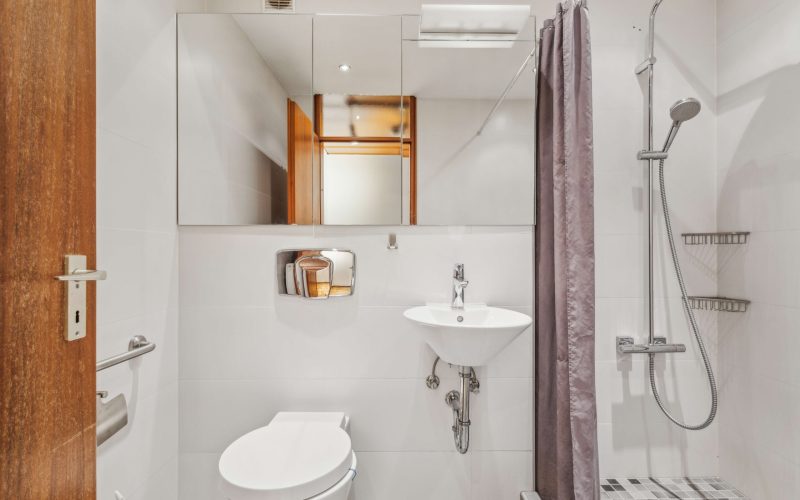 Charmantes teilrenoviertes 1-Zimmer-Apartment mit Balkon in bester Lage von Karlsruhe-6