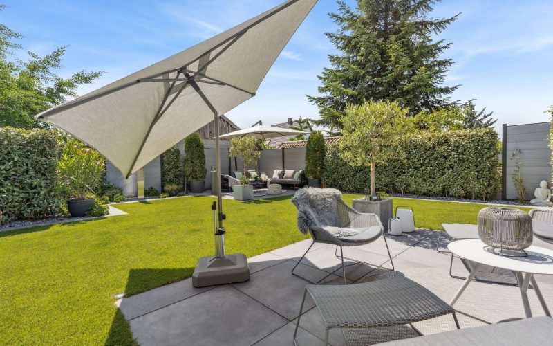 Design trifft Komfort: Exklusive Maisonettewohnung mit Garten und Whirlpool-14