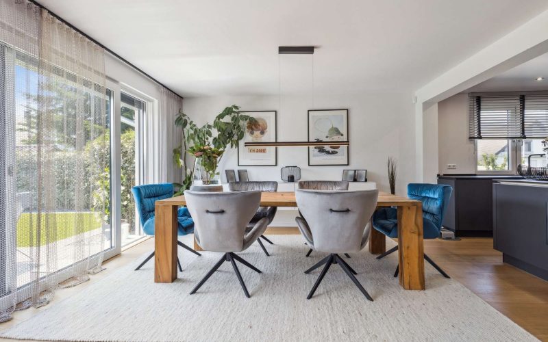 Design trifft Komfort: Exklusive Maisonettewohnung mit Garten und Whirlpool-5