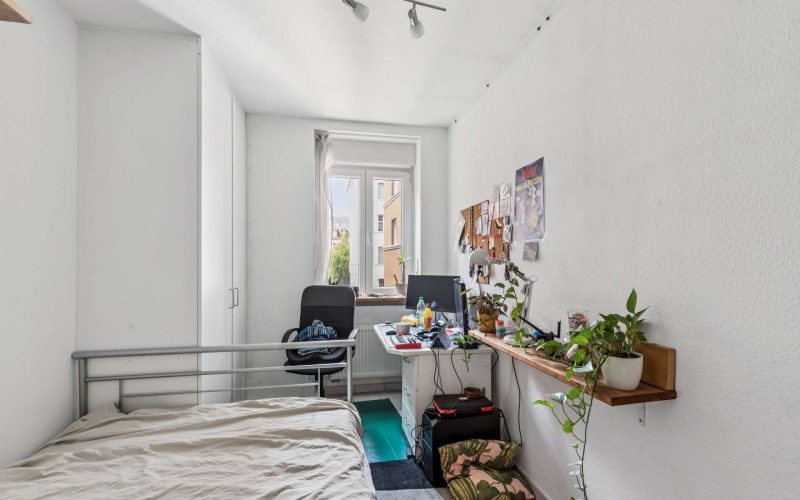 Eigentumswohnung mit Potenzial in ruhiger zentral Lage von Karlsruhe-5