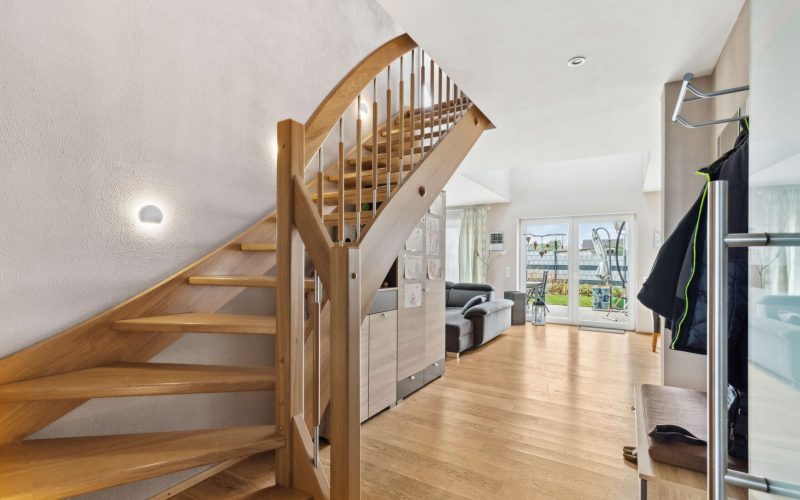 Einziehen und Wohlfühlen - idyllisches, freistehendes Einfamilienhaus mit großem Grundstück-10