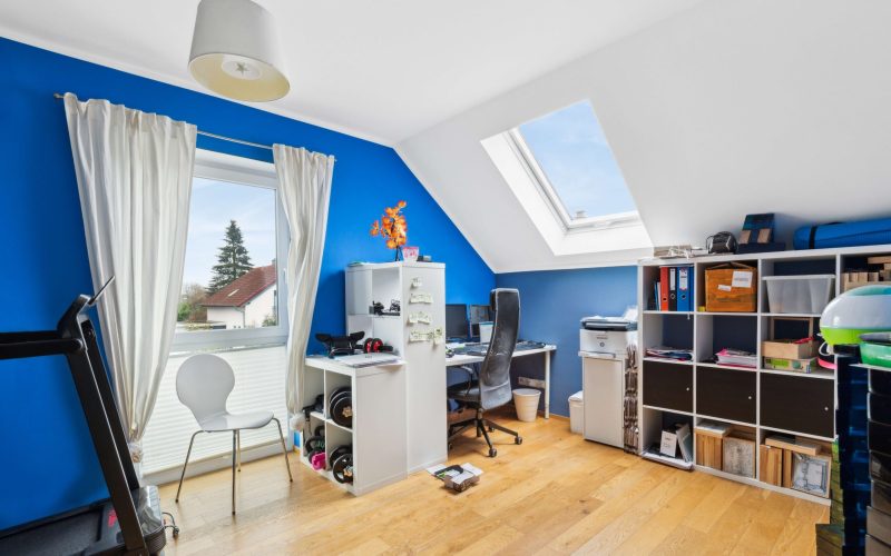 Einziehen und Wohlfühlen - idyllisches, freistehendes Einfamilienhaus mit großem Grundstück-12