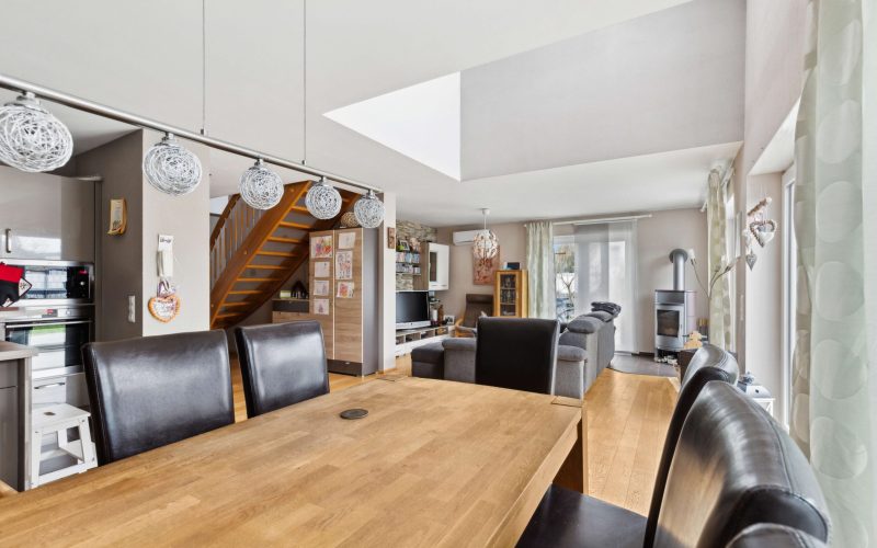 Einziehen und Wohlfühlen - idyllisches, freistehendes Einfamilienhaus mit großem Grundstück-5