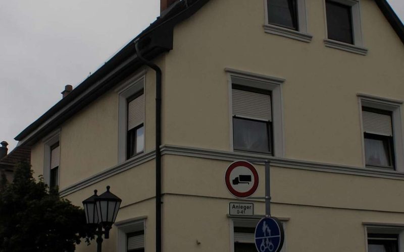 Familienidylle trifft Komfort – Ihr neues Zuhause in Reilingen-1