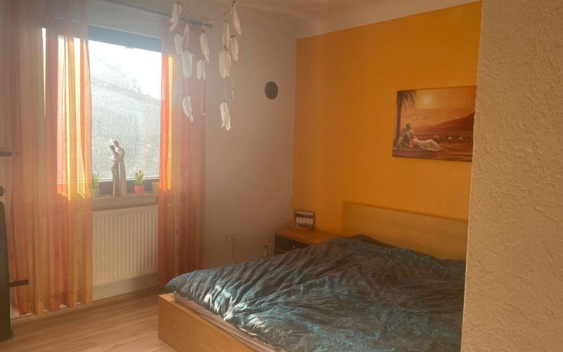 Familienidylle trifft Komfort – Ihr neues Zuhause in Reilingen-8