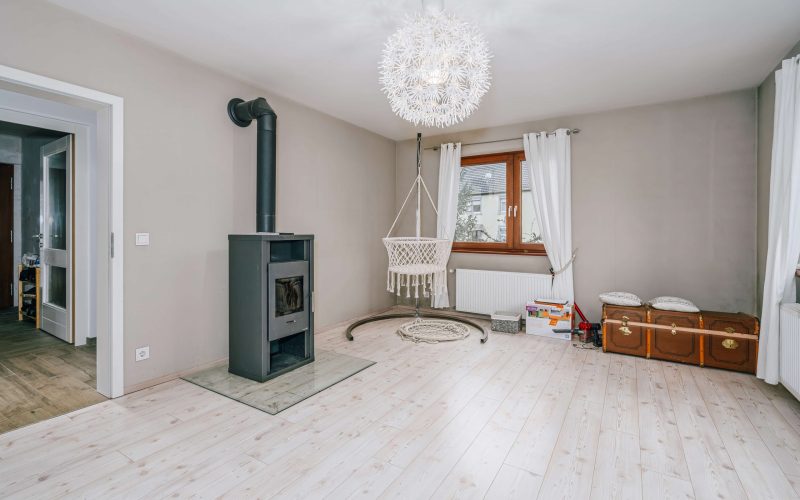 Haus mit 2 Wohneinheiten und riesigem Grundstück in traumhafter Ortsrandlage in Rheimünster-1