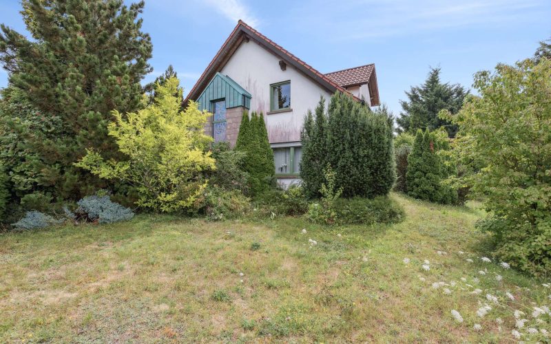 Idyllisch gelegenes, gemütliches Einfamilienhaus-24