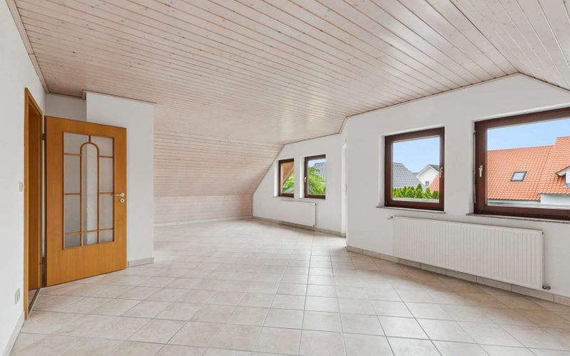 ImmobilienExpert_Karlsdorf-Neuthard_Dachgechoss14