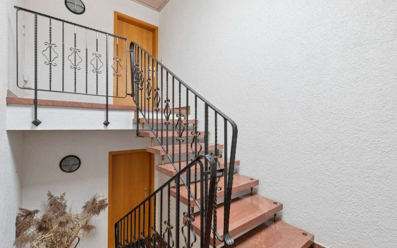 ImmobilienExpert_Karlsdorf-Neuthard_Dachgechoss18