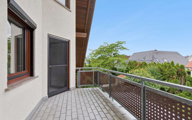 ImmobilienExpert_Karlsdorf-Neuthard_Dachgechoss4