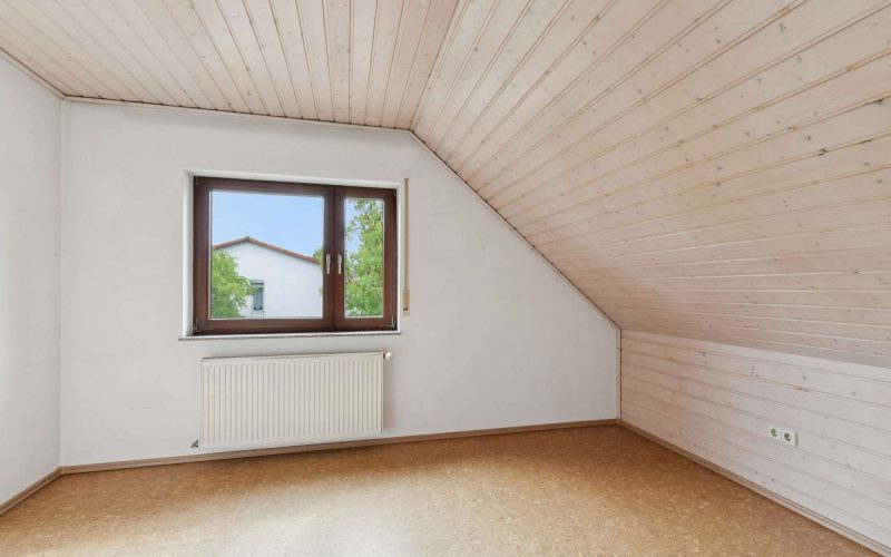ImmobilienExpert_Karlsdorf-Neuthard_Dachgechoss5