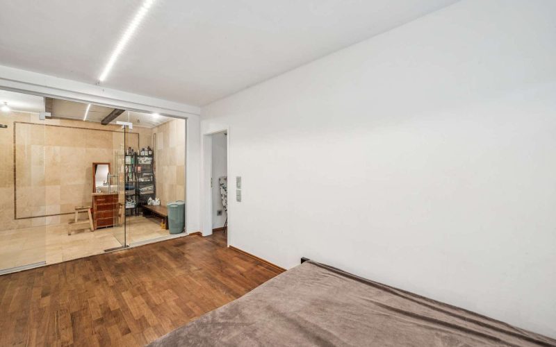 ImmobilienExpert_Karlsruhe_Wohn-und-Geschaeftshaus24