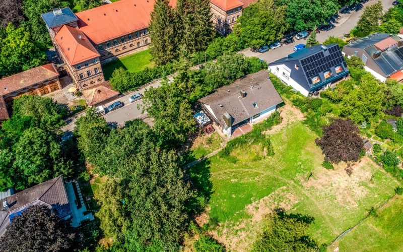 Imposantes Anwesen in historischer Lage zur Verwirklichung individueller Träume-4