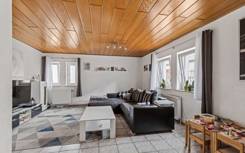 Investieren in Stutensee: Charmantes Mehrfamilienhaus mit sicherer Rendite-16