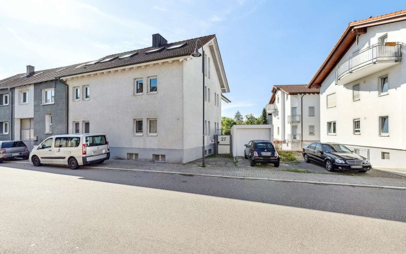 Investieren in Stutensee: Charmantes Mehrfamilienhaus mit sicherer Rendite-2