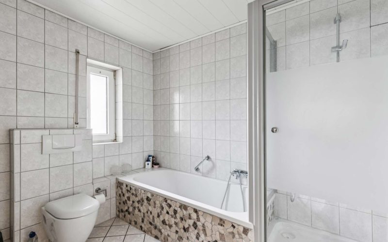 Investieren in Stutensee: Charmantes Mehrfamilienhaus mit sicherer Rendite-9