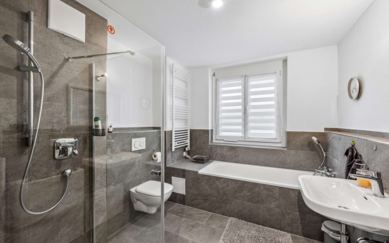 Moderne 2,5 - Zimmer-Wohnung in ruhiger Lage von Gernsbach-7