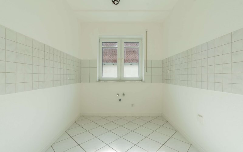 Moderne und geräumige 3,5 Zimmer-Wohnung im Erdgeschoss und Souterrain in bester Lage-10