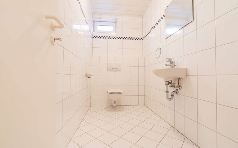 Moderne und geräumige 3,5 Zimmer-Wohnung im Erdgeschoss und Souterrain in bester Lage-15