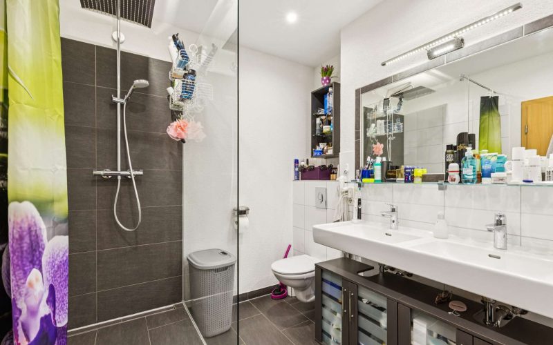 Reihenmittelhaus mit Garten in Bühl – Gepflegt, Geräumig, Gut gelegen-11