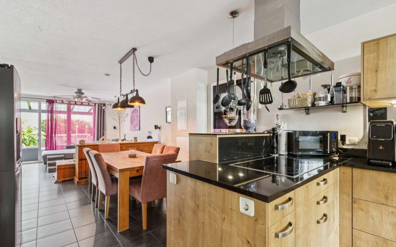 Reihenmittelhaus mit Garten in Bühl – Gepflegt, Geräumig, Gut gelegen-5