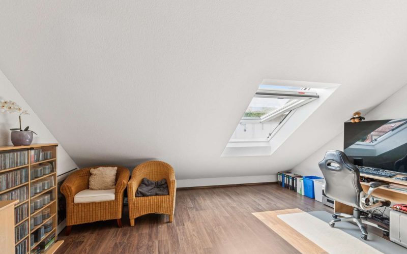 Reihenmittelhaus mit Garten in Bühl – Gepflegt, Geräumig, Gut gelegen-8