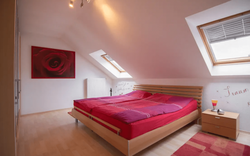 Schlafzimmer (2)