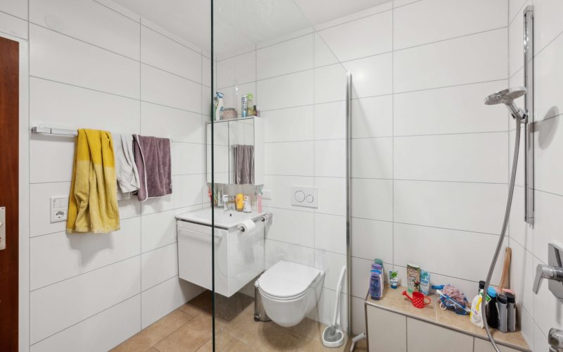 Top modernisierte Etagenwohnung mit großzügiger Terrasse in ruhiger Lage-12