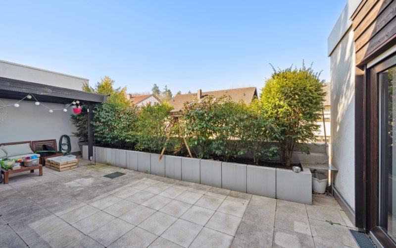Top modernisierte Etagenwohnung mit großzügiger Terrasse in ruhiger Lage-17
