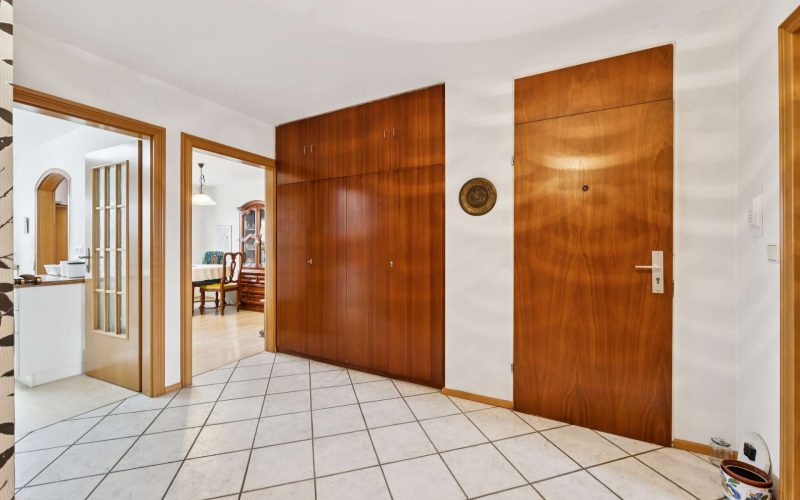 Traumhaftelichtdurchflutete 4-Zimmer-Wohnung in Hockenheim-6