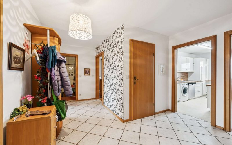 Traumhaftelichtdurchflutete 4-Zimmer-Wohnung in Hockenheim-7