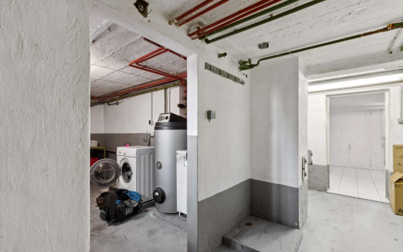 Zweifamilienhaus mit Anbau in zentraler Lage von Landau - Ein Ort zum Wohlfühlen und Investieren-17