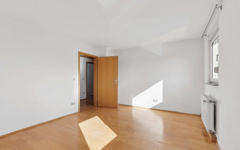Zweifamilienhaus mit Anbau in zentraler Lage von Landau - Ein Ort zum Wohlfühlen und Investieren-21