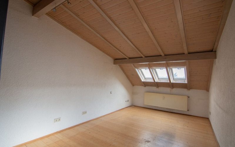Mehrfamilienhaus in attraktiver Lage mit vielseitiger Gestaltungsmöglichkeit