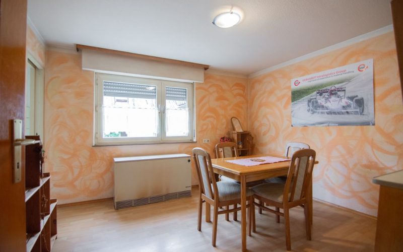 Zweifamilienhaus in begehrter Lage